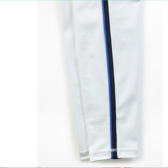 ATHLETA Elation Ultra High Rise Piping Legging Size Medium NWT - Picture 4 of 7